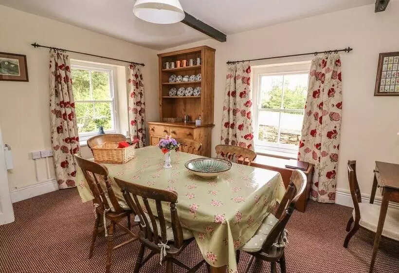 The Garden Cottage