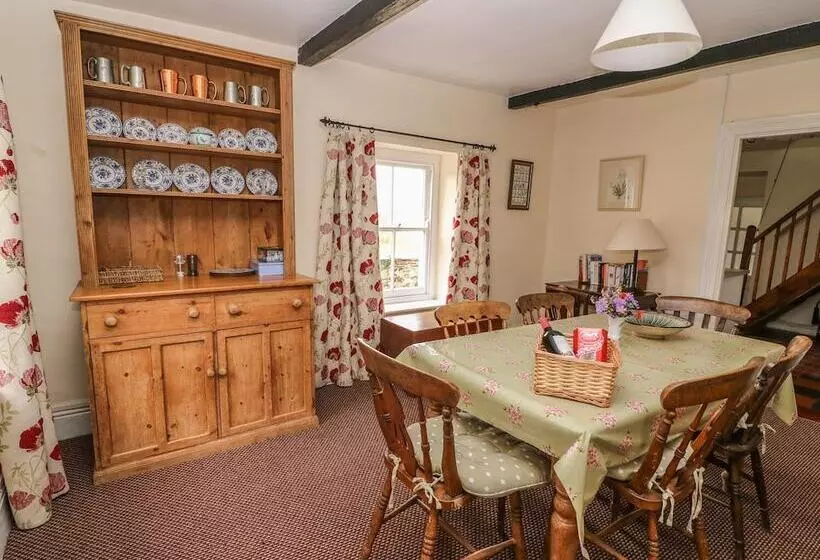 The Garden Cottage