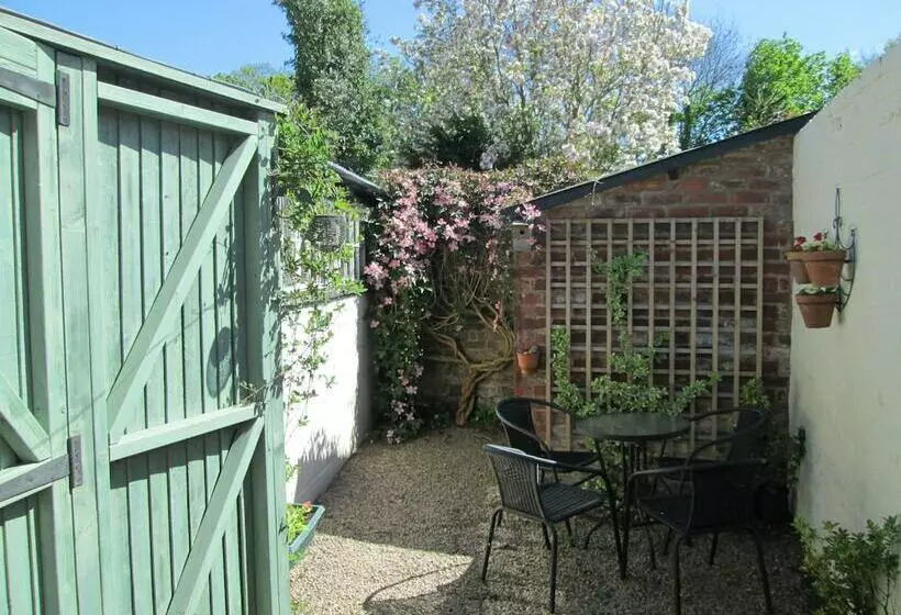 Borrowers Cottage