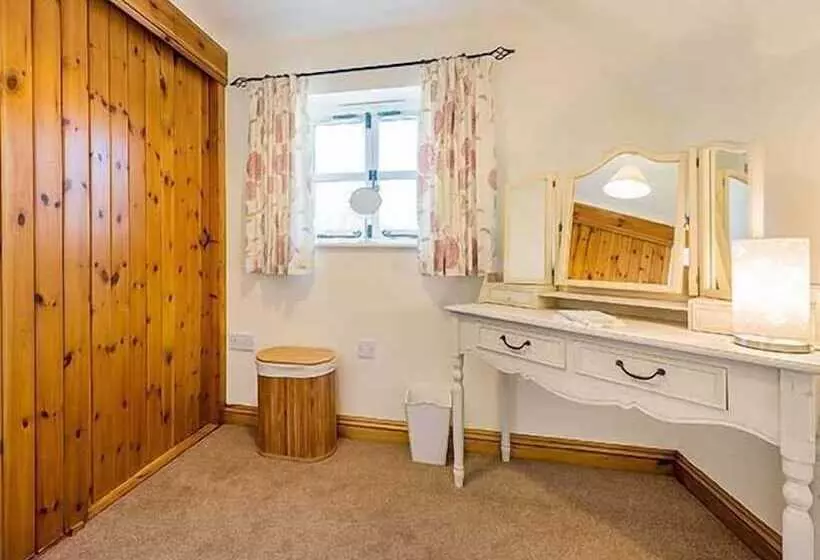 Borrowers Cottage
