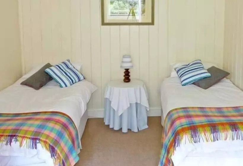 Bousdale Cottage