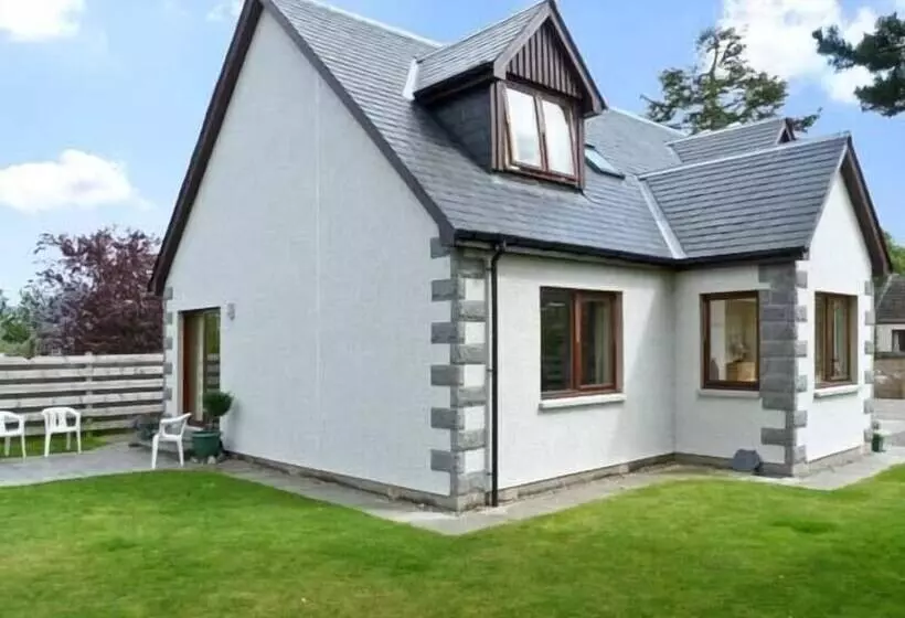 Bruach Gorm Cottage
