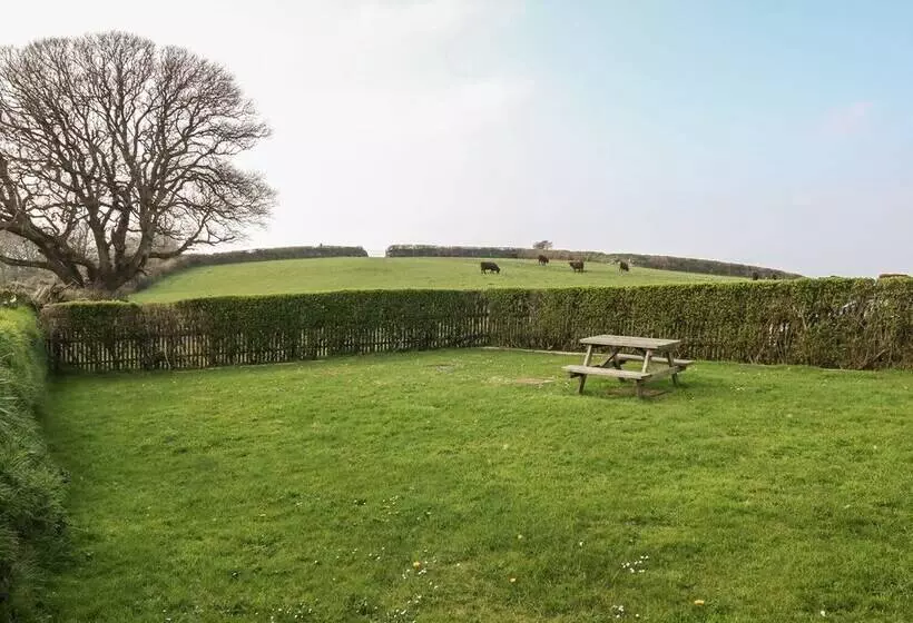 Home Farm Cottage
