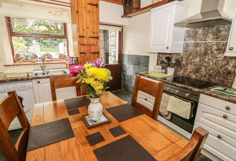 Horrace Farm Cottage