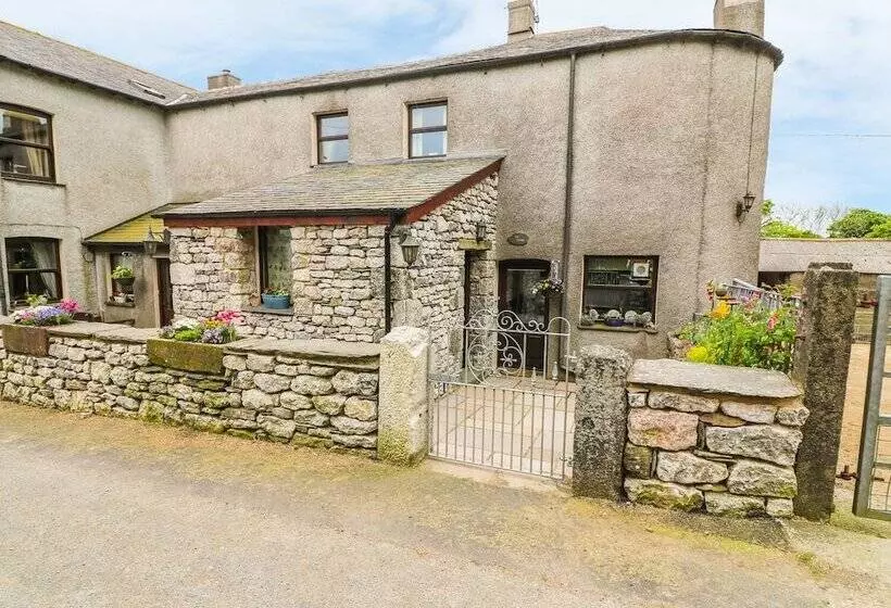 Horrace Farm Cottage