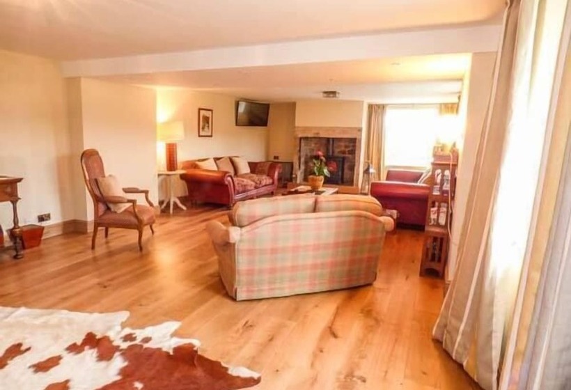 Horsley Head Holidays