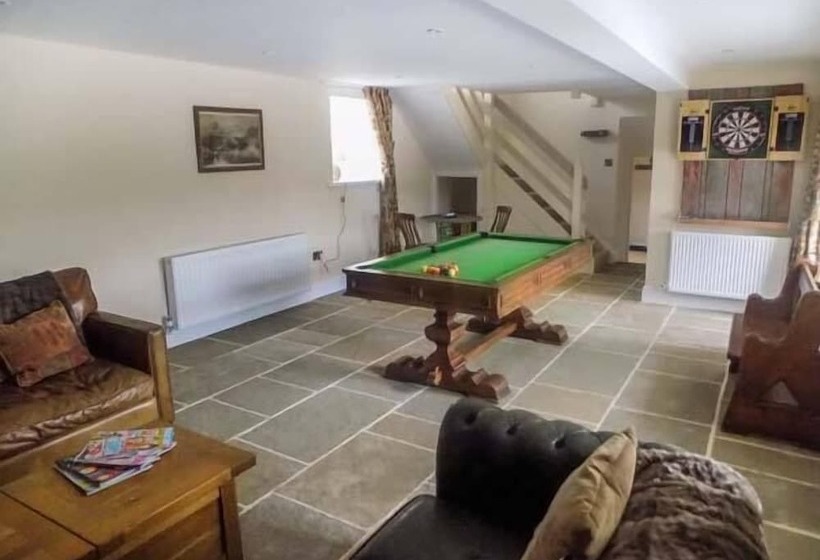 Horsley Head Holidays