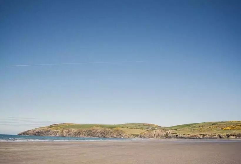 Llaethdy   The Dairy