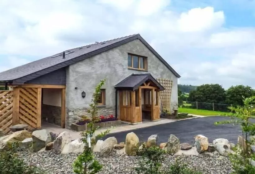 Tyn Y Celyn Uchaf