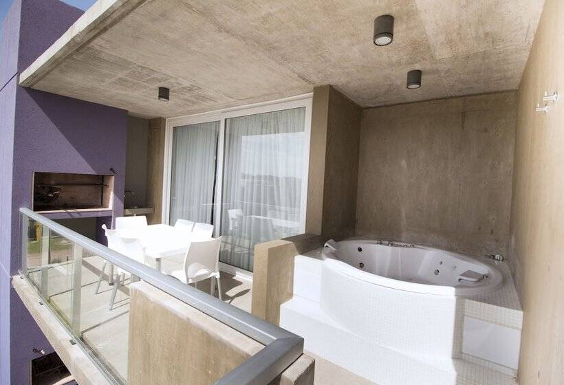 Cafila Boutique Apartments & Spa