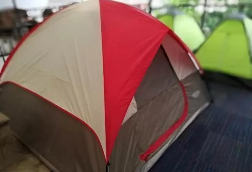 Camping & Travel Antigua   Hostel