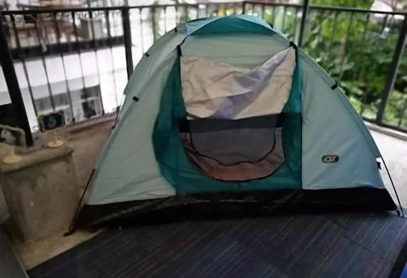Camping & Travel Antigua   Hostel