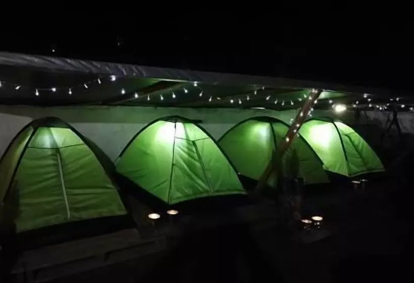 Camping & Travel Antigua   Hostel