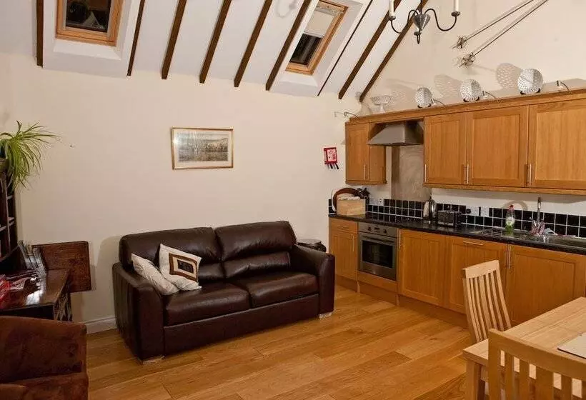 Church Hill Farm B&b