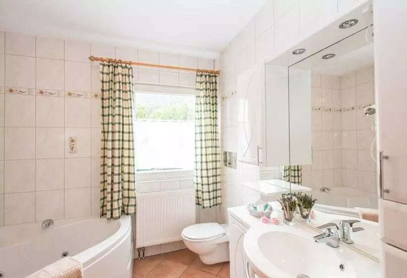 Komfort Ferienhaus Alpspitz