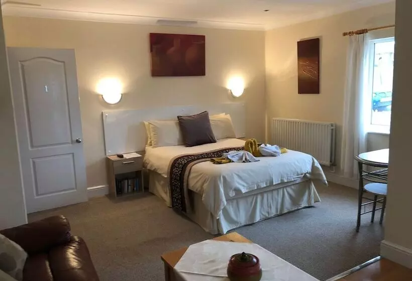 Hogwarts Bed And Continental Breakfast