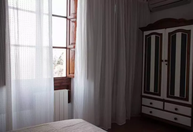 Hostal Vía Verde De La Sierra