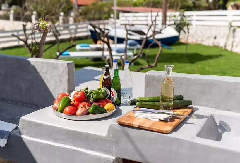 ホテル Casa Limnionari Beach House