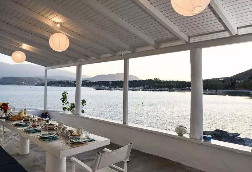 ホテル Casa Limnionari Beach House