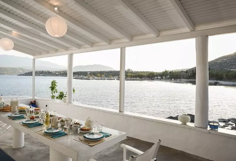 ホテル Casa Limnionari Beach House