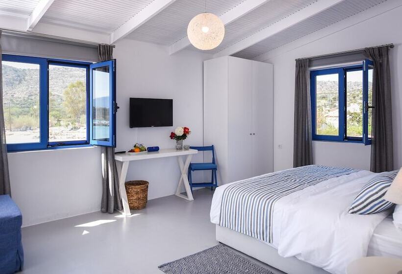 ホテル Casa Limnionari Beach House