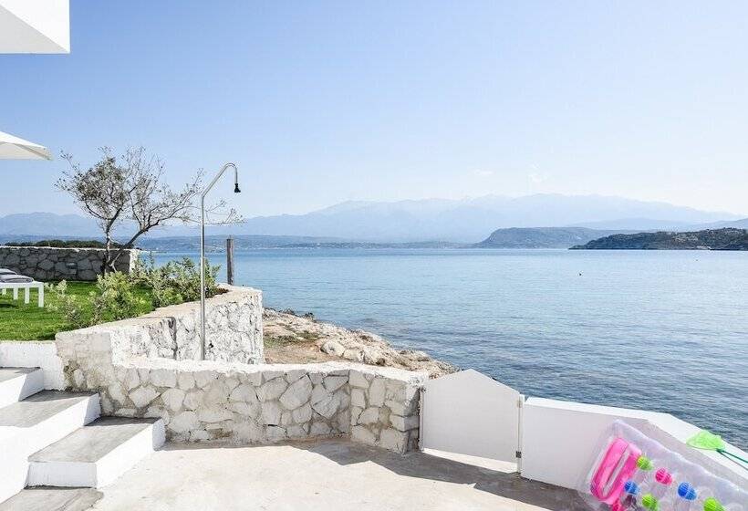 ホテル Casa Limnionari Beach House