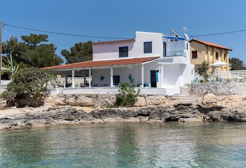 ホテル Casa Limnionari Beach House