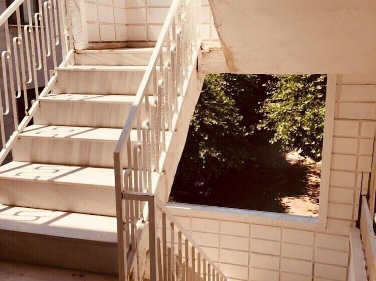 هتل Erkin Beach Club