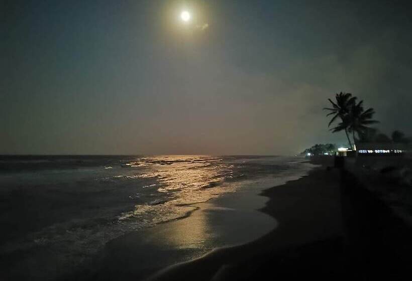 فندق Garza Canela