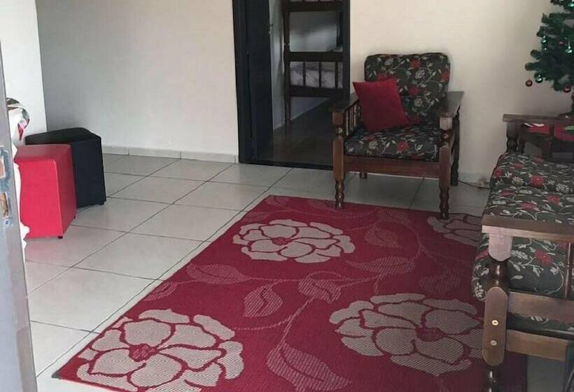 هتل Hostel Cidade Das Flores 2