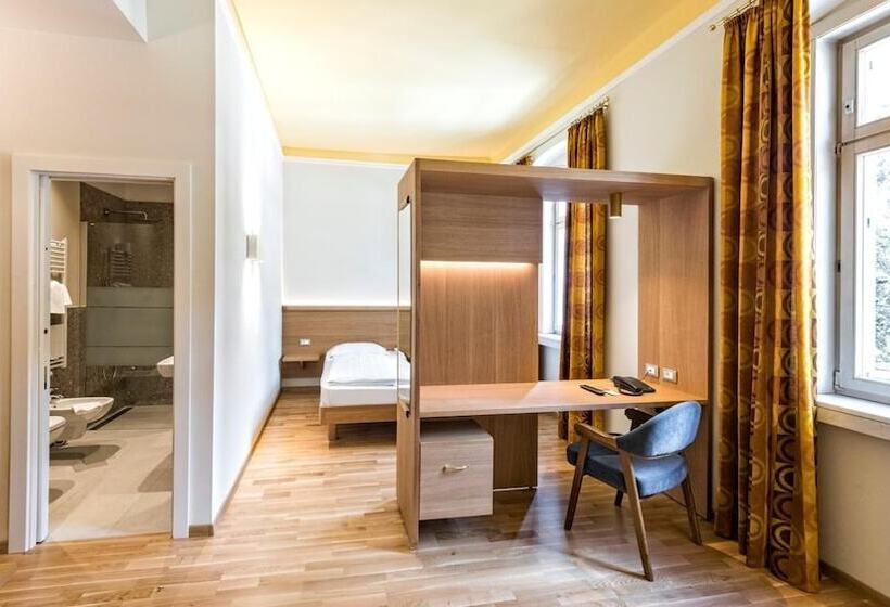 בית מלון כפרי Jarolim