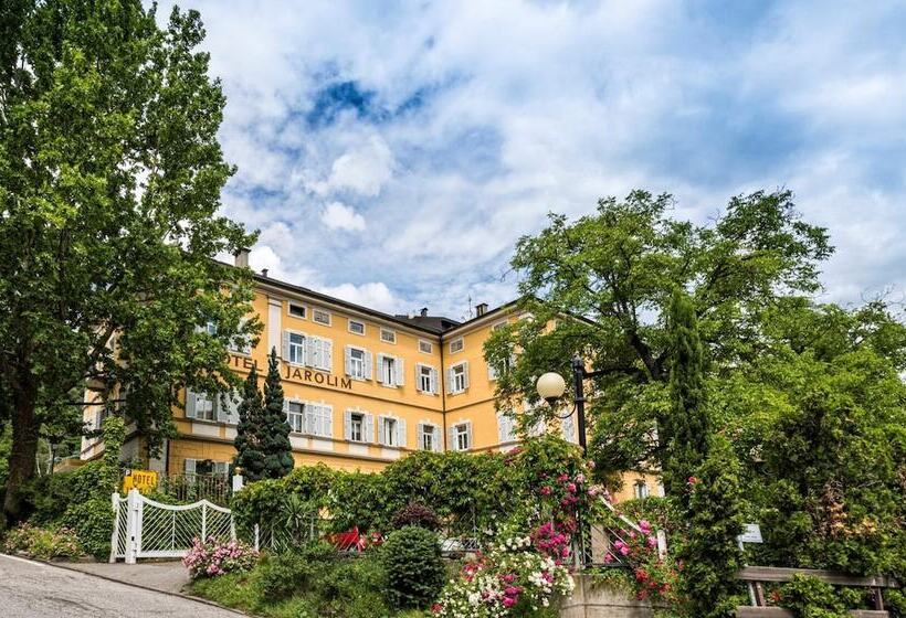 בית מלון כפרי Jarolim