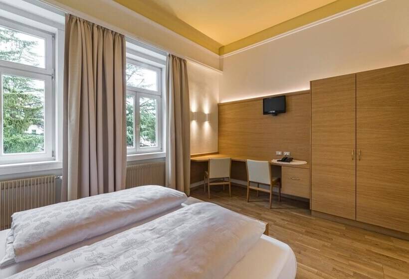 בית מלון כפרי Jarolim