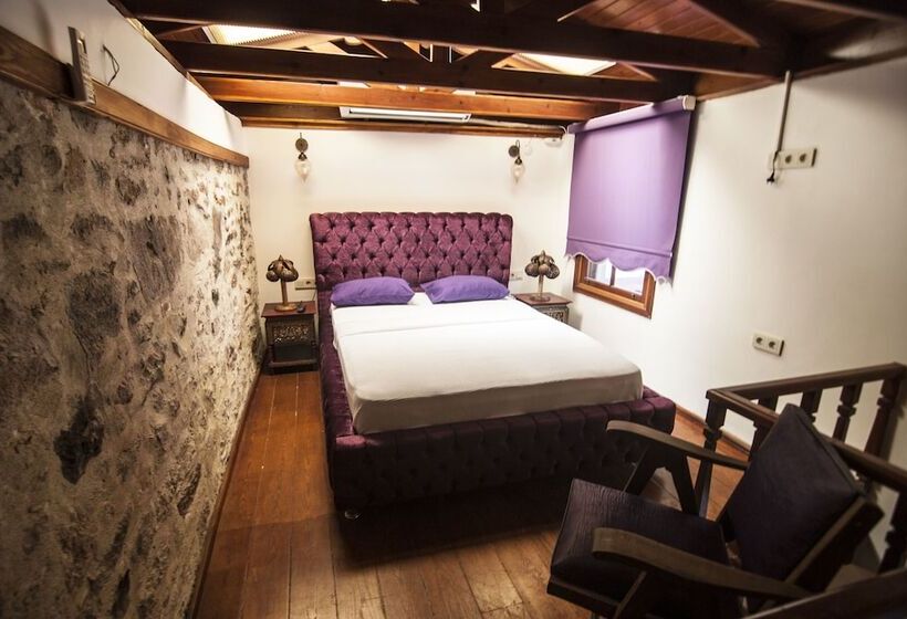 ホテル Lusin Butik