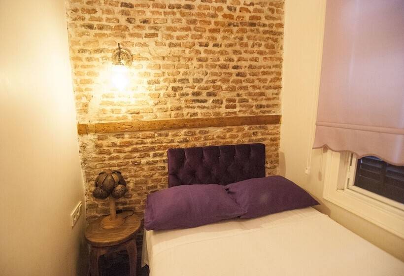 ホテル Lusin Butik