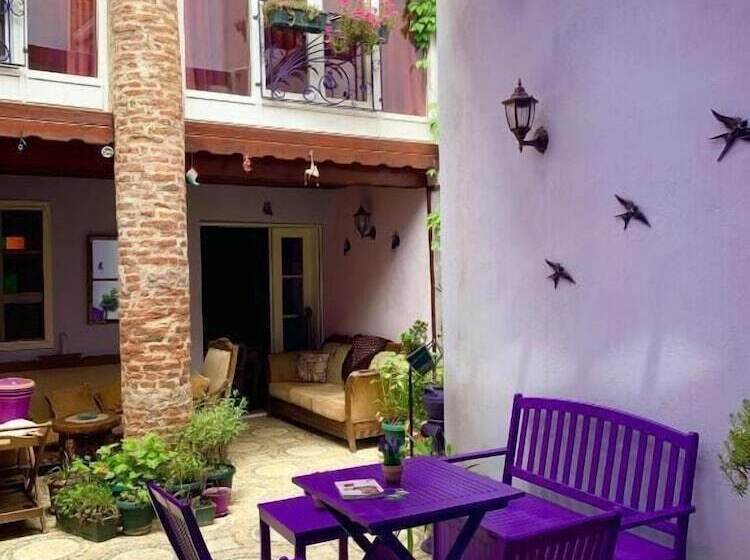 ホテル Lusin Butik