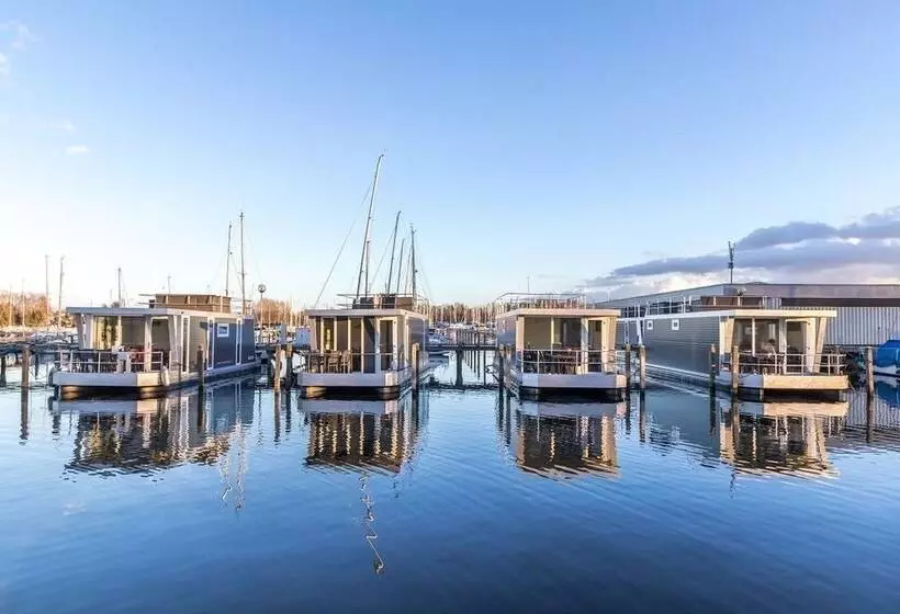 Hotelli Marinaparcs Naarden