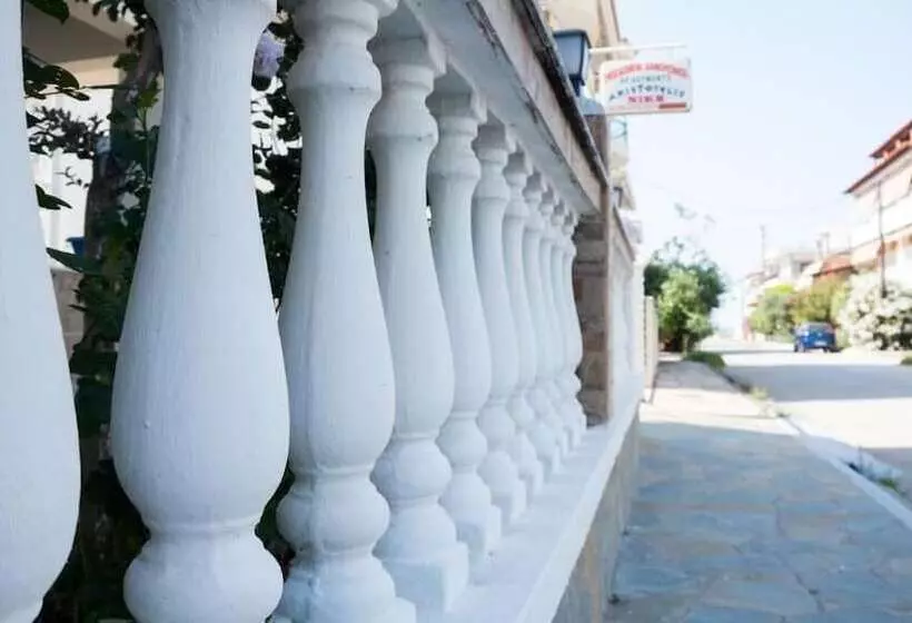 Hotelli Niki Apartments