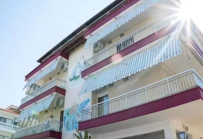 Hotelli Niki Apartments