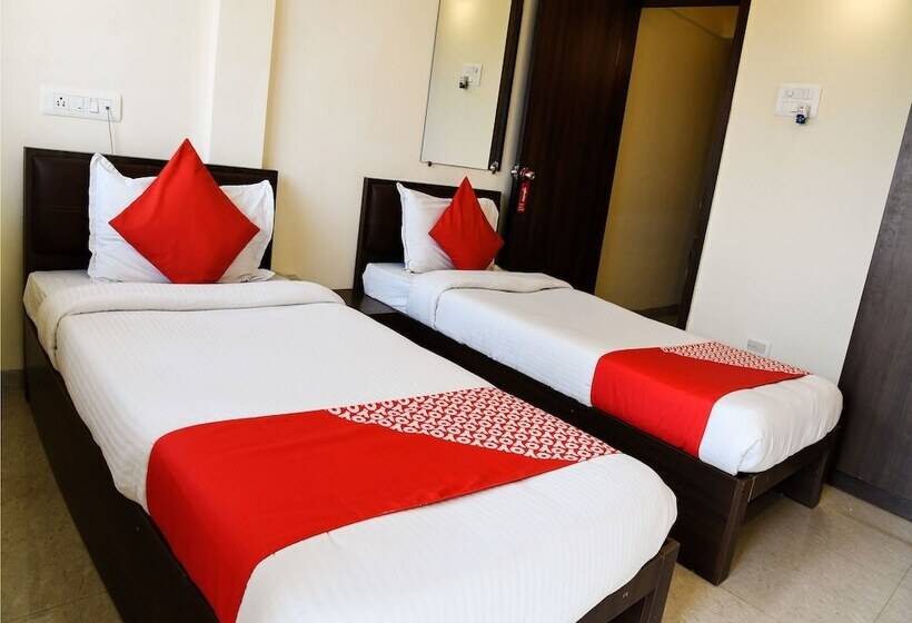 בית מלון כפרי Ornate By Oyo Rooms