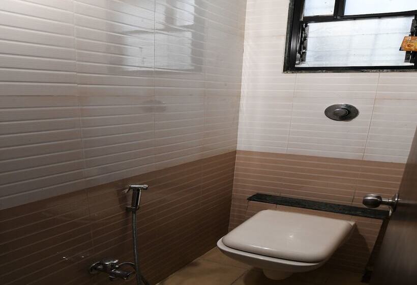 בית מלון כפרי Ornate By Oyo Rooms