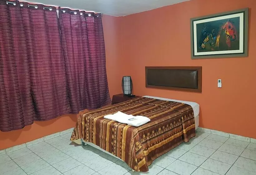 ホテル Peru Hosting Piura