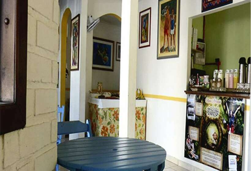 בית מלון כפרי Pousada Flor Amarela