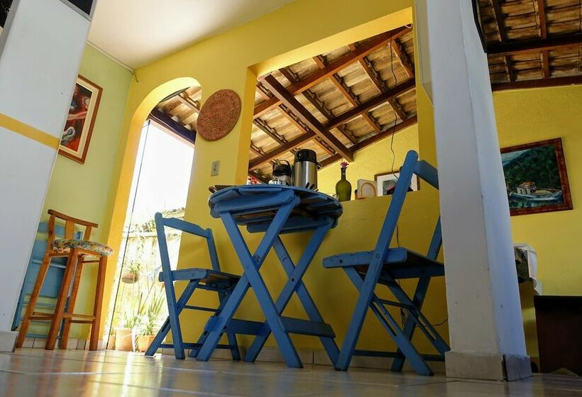 בית מלון כפרי Pousada Flor Amarela