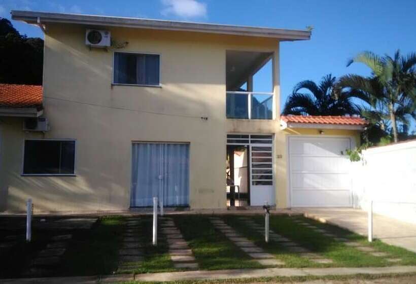 בית מלון כפרי Pousada Kmc