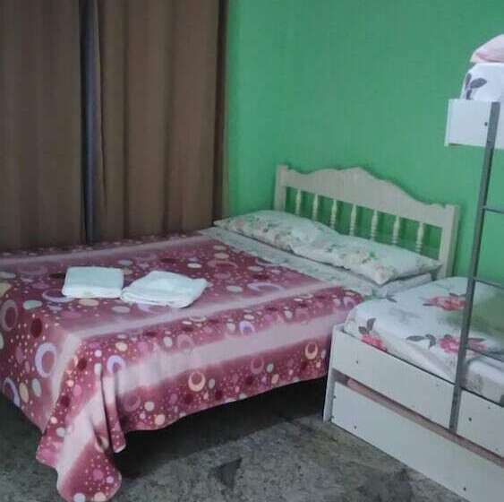 בית מלון כפרי Pousada Kmc