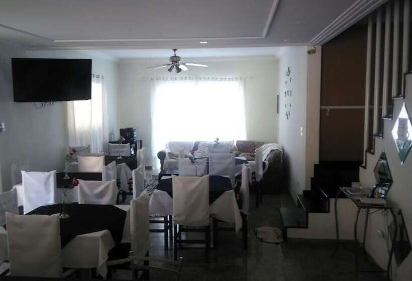 בית מלון כפרי Pousada Kmc