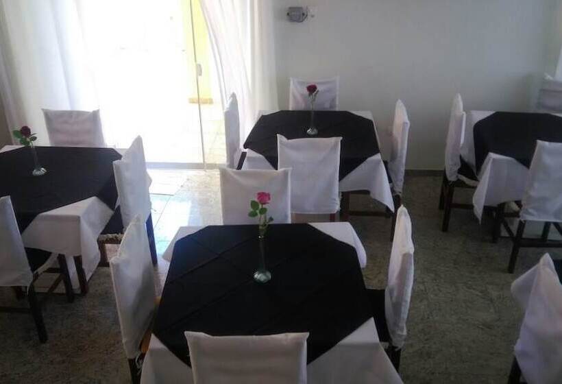 בית מלון כפרי Pousada Kmc