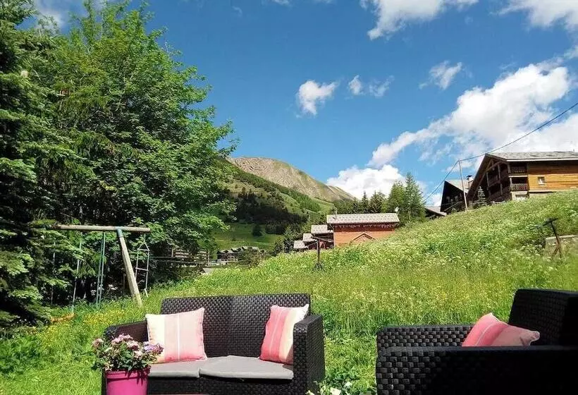 Hotelli Restaurant La Source