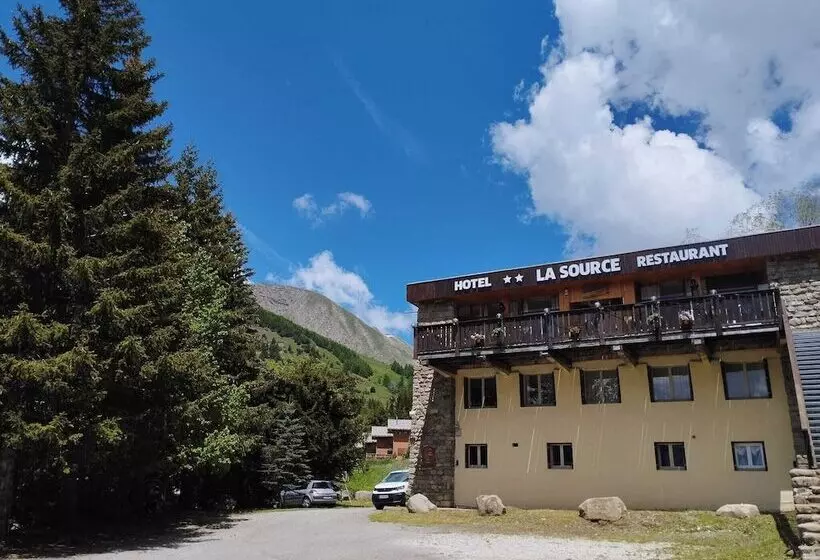Hotelli Restaurant La Source